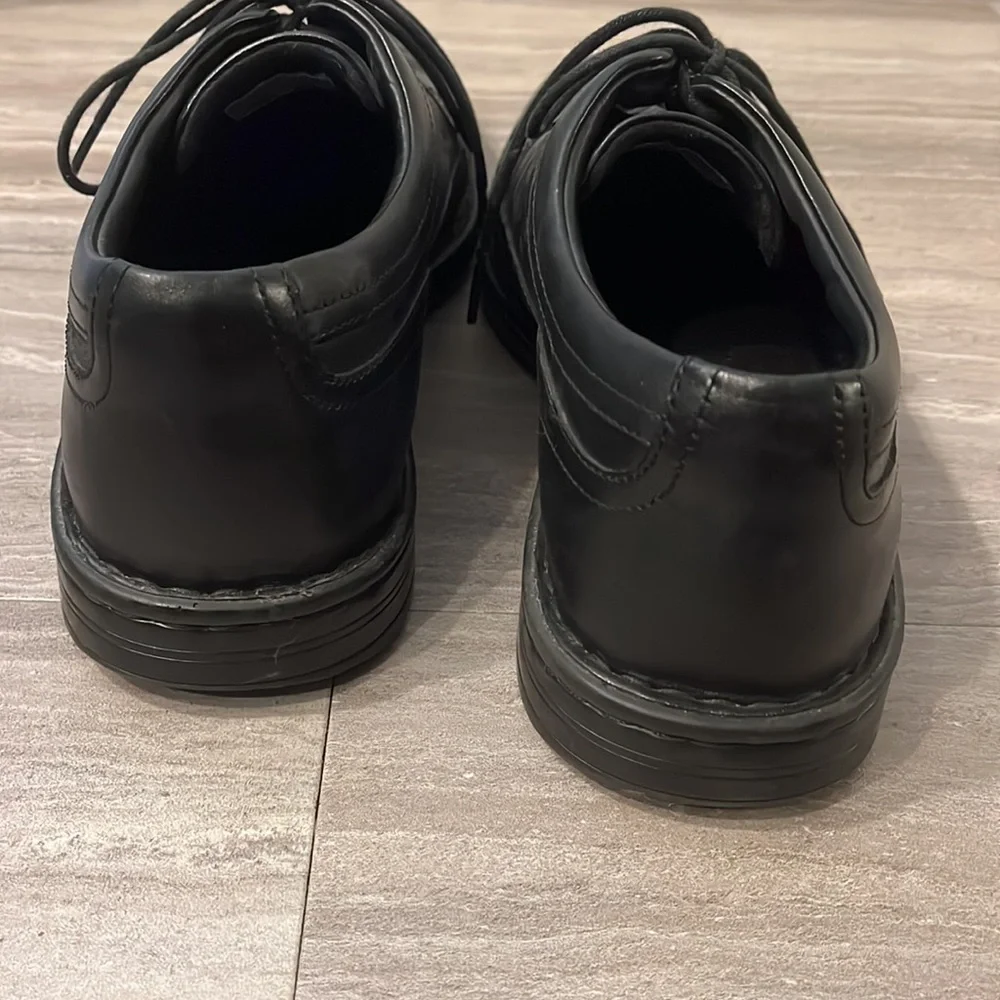 Rockport black wingtip